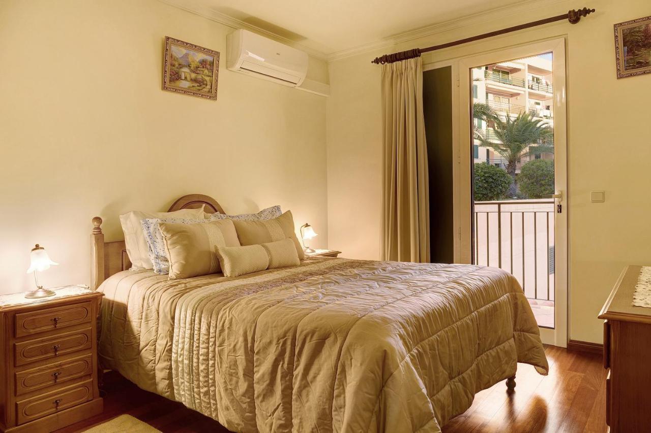 Palheiro Residence Familiar 2 Φουνκάλ Εξωτερικό φωτογραφία